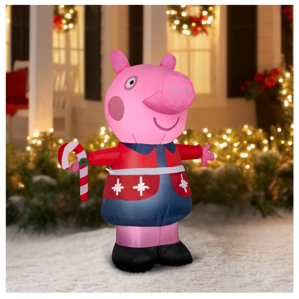 Gemmy Peppa Pig in Christmas Outfit 4.5 Feet Tall Inflatable Airblown- Lights up